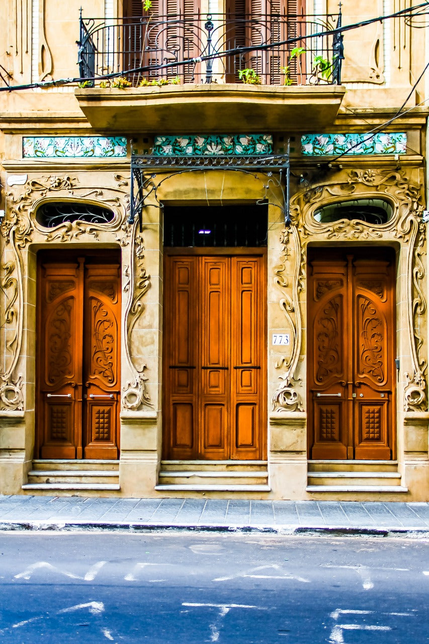 VICTOR BECKELMANN                  Puerta de Asunción vertical 7